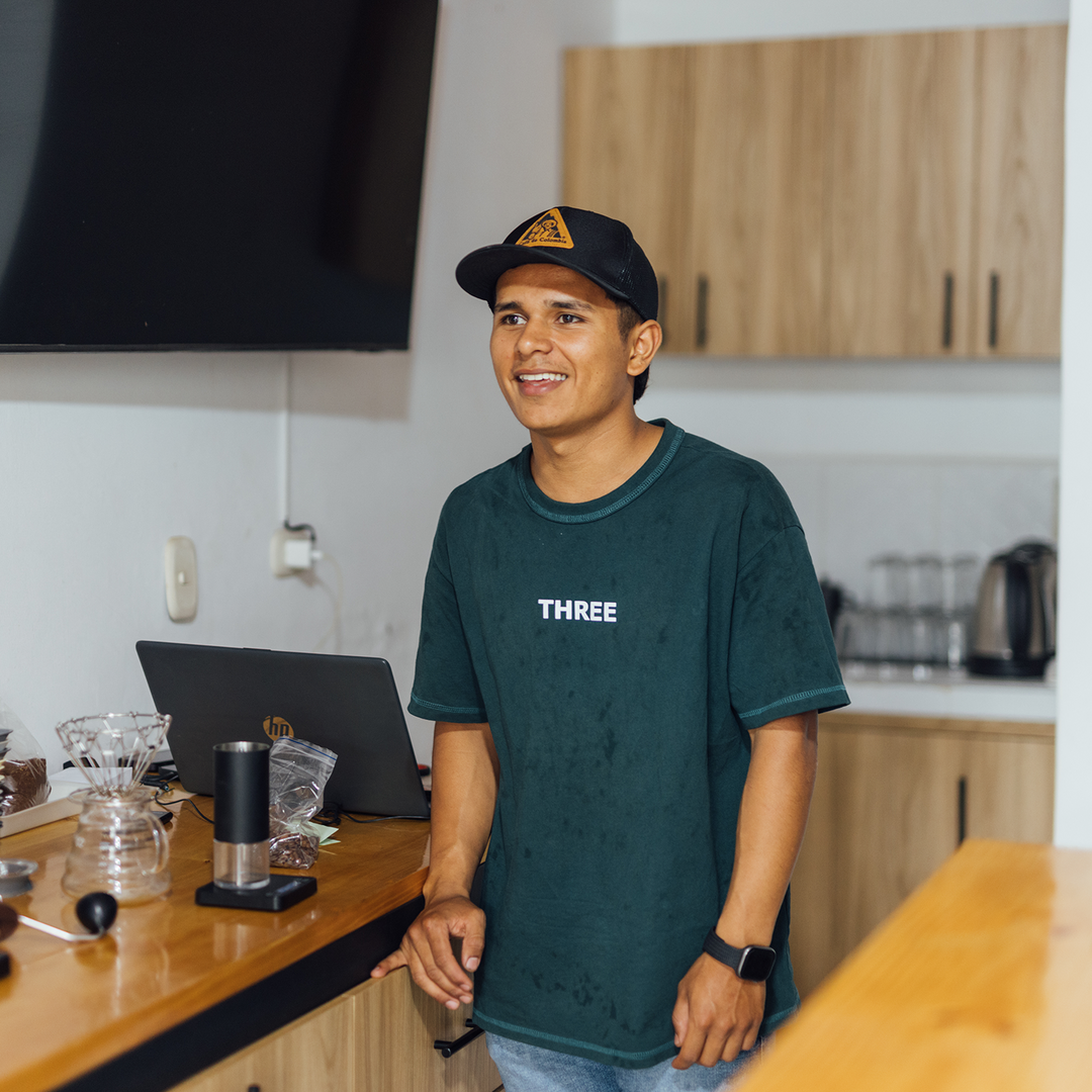 Colombia - Marlon Bolaños - Washed Aji Bourbon